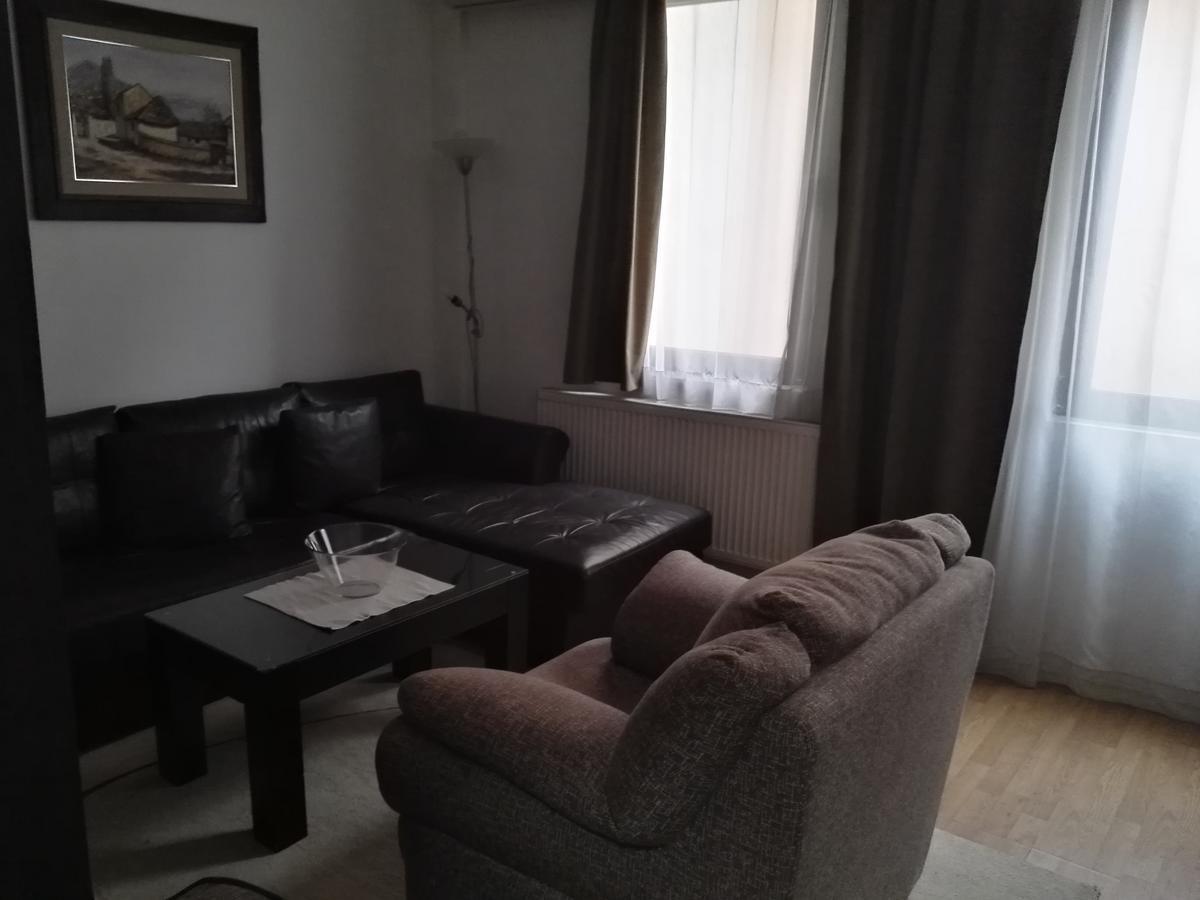 Guest House Amico Вранє Екстер'єр фото